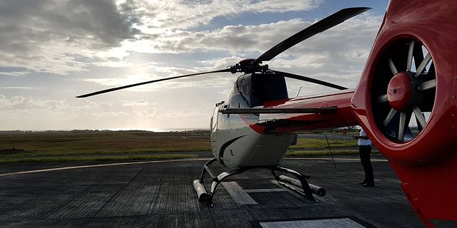 Ultimate helicopter sightseeing tour in mauritius (6)